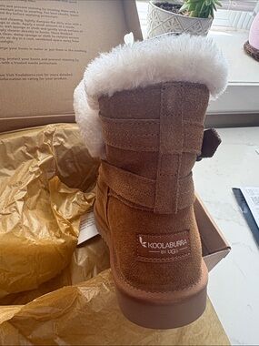 Koolaburra Brown Suede Shearling Cuff Ankle Booties